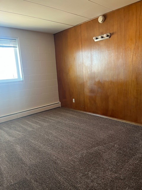 2315 7th st E Bright and Spacious 1 Bedroom