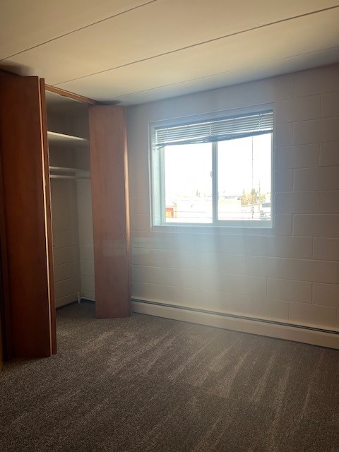 2315 7th st E Bright and Spacious 1 Bedroom