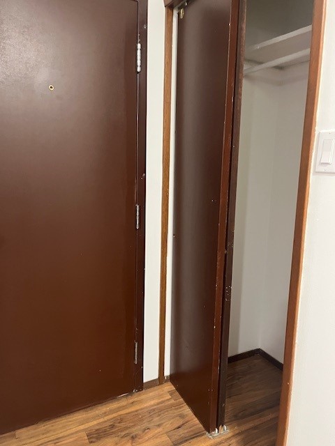 Affordable 1 Bedroom in a Quiet Building