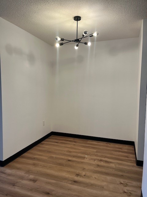 Newly Renovated 2-Bedroom Suite