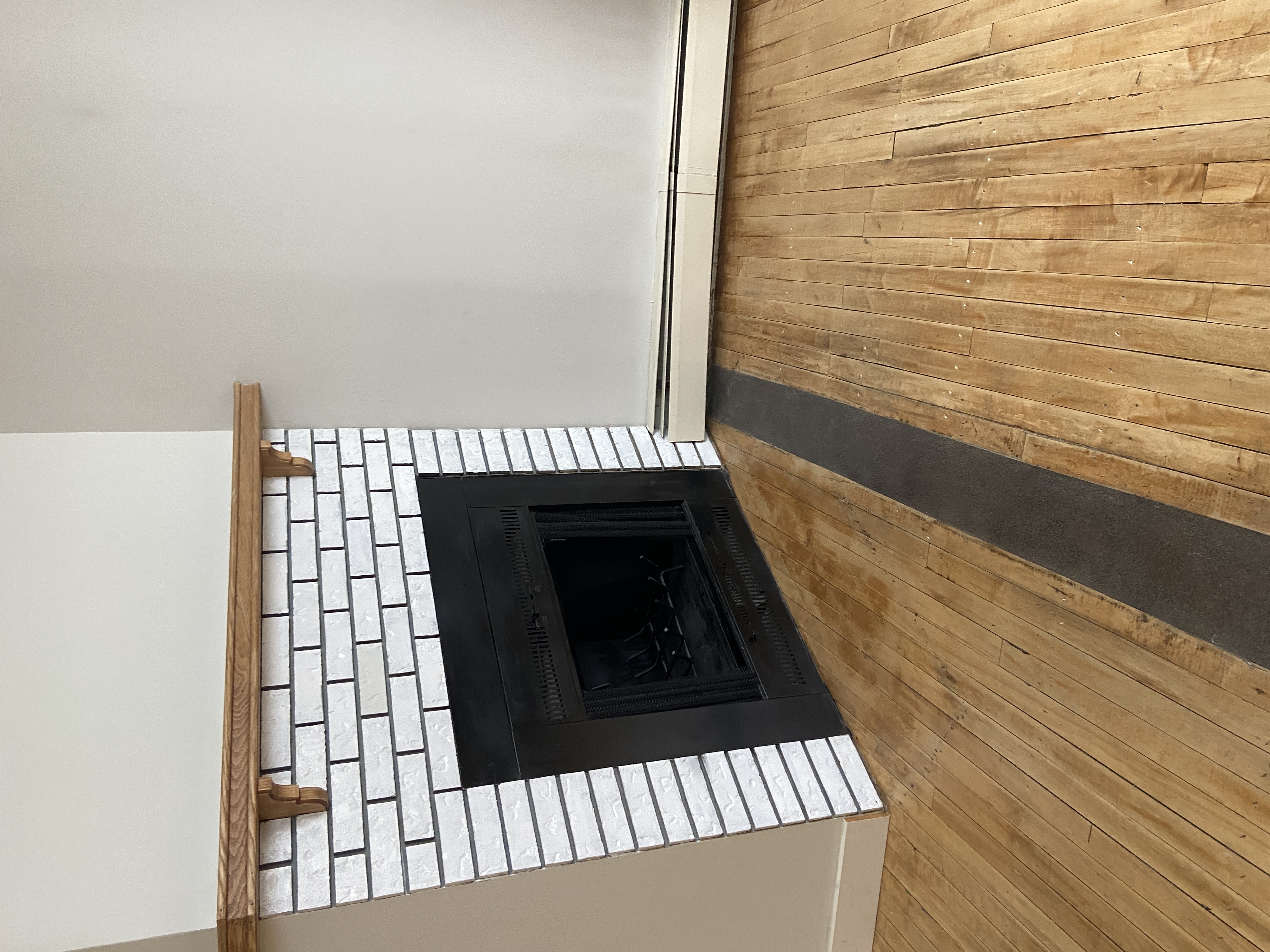 Down Town Loft Rental in Historic Drinkle 3