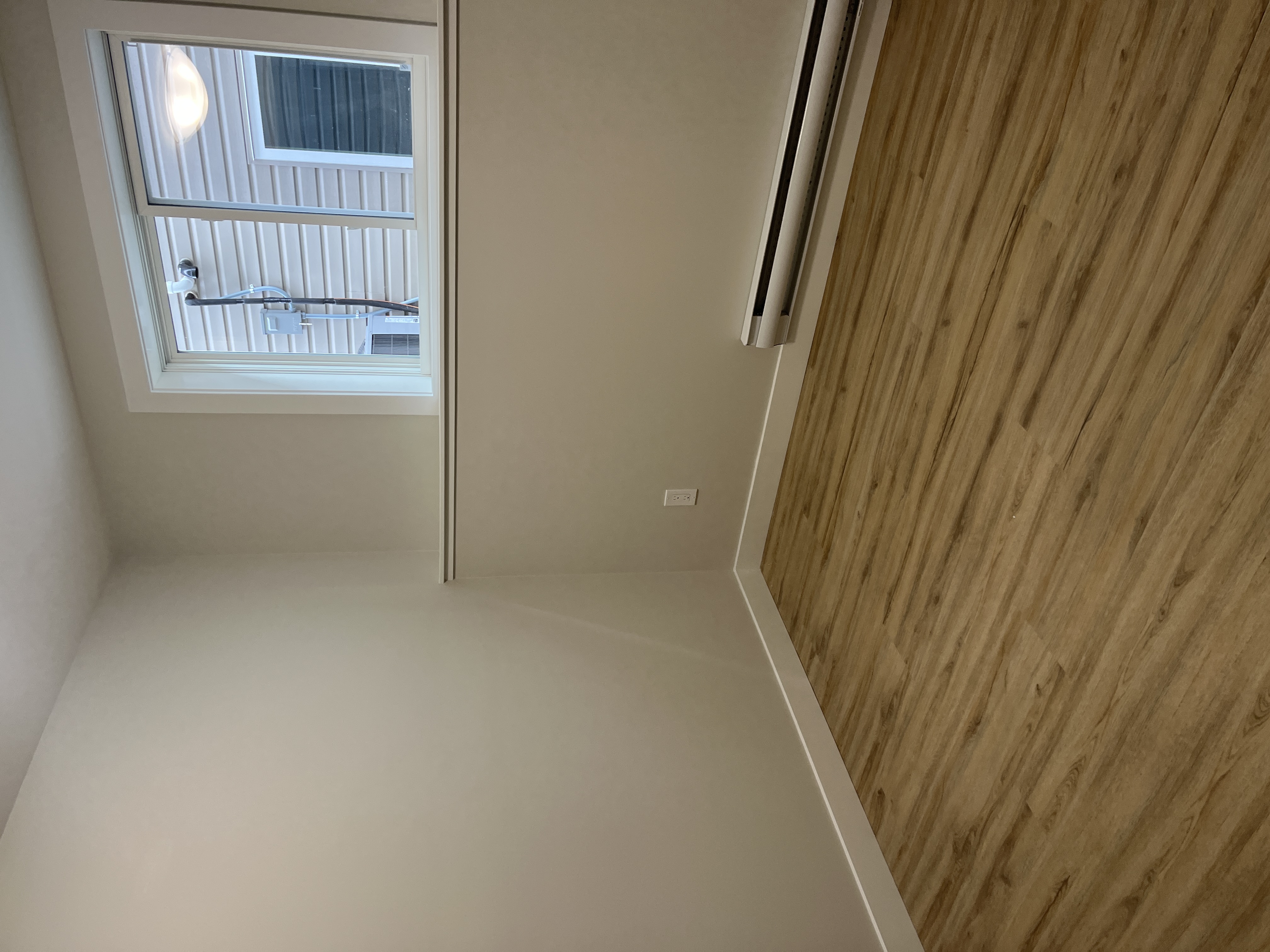 2 Bedroom Rental With Super Move in Specials